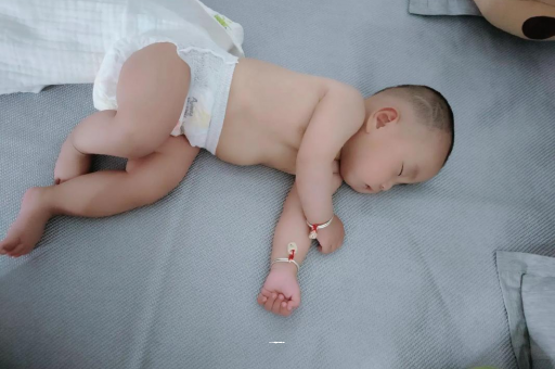 涿州宝宝发烧可以喝牛奶吗